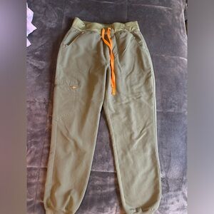 Figs scrub pants green